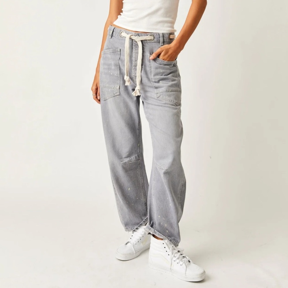 Free People Moxie Low-Slung Pull-On Barrel Jeans in Little Darlin 24
